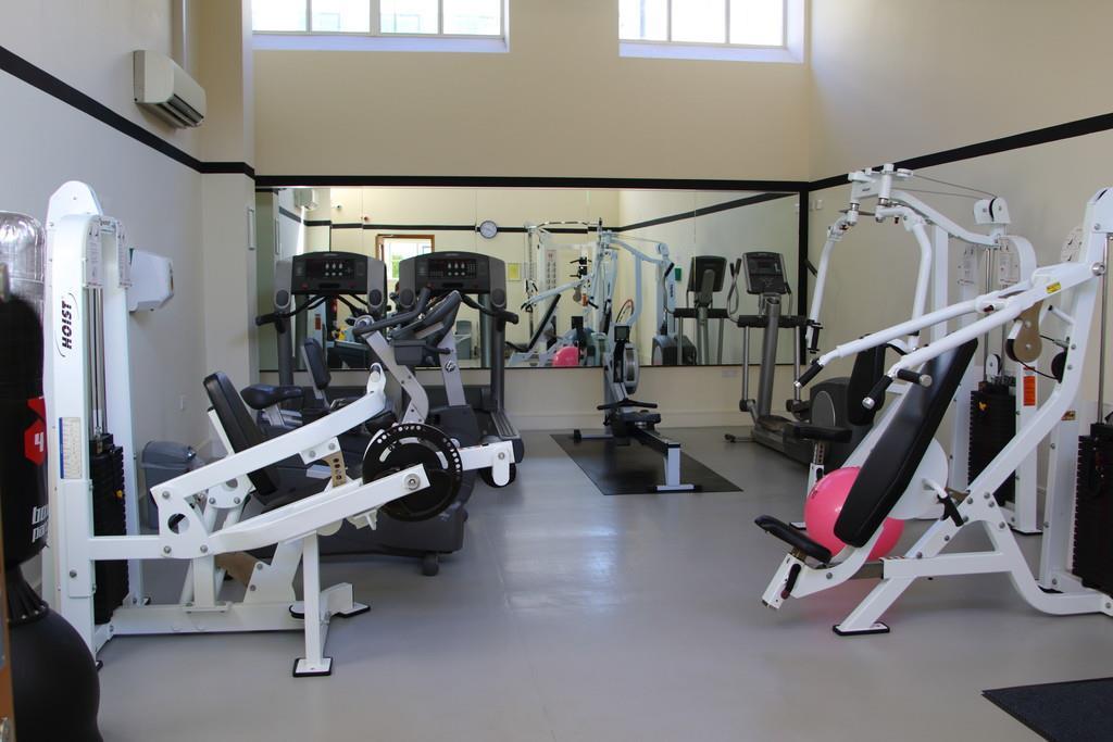 216 Headlands, Hayes Point, Sully, CF64 5QH